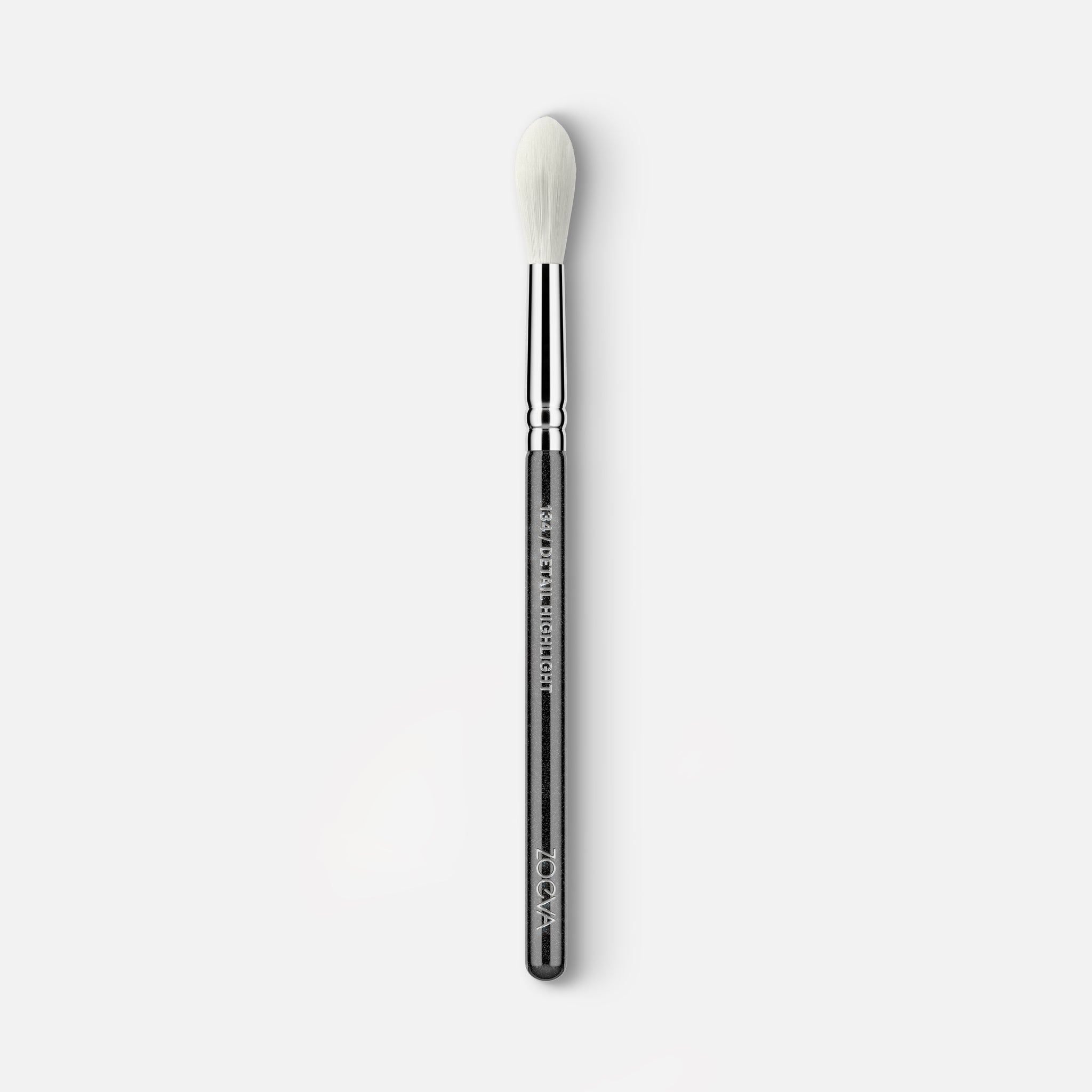 ZOEVA 134 Detail Highlight Brush