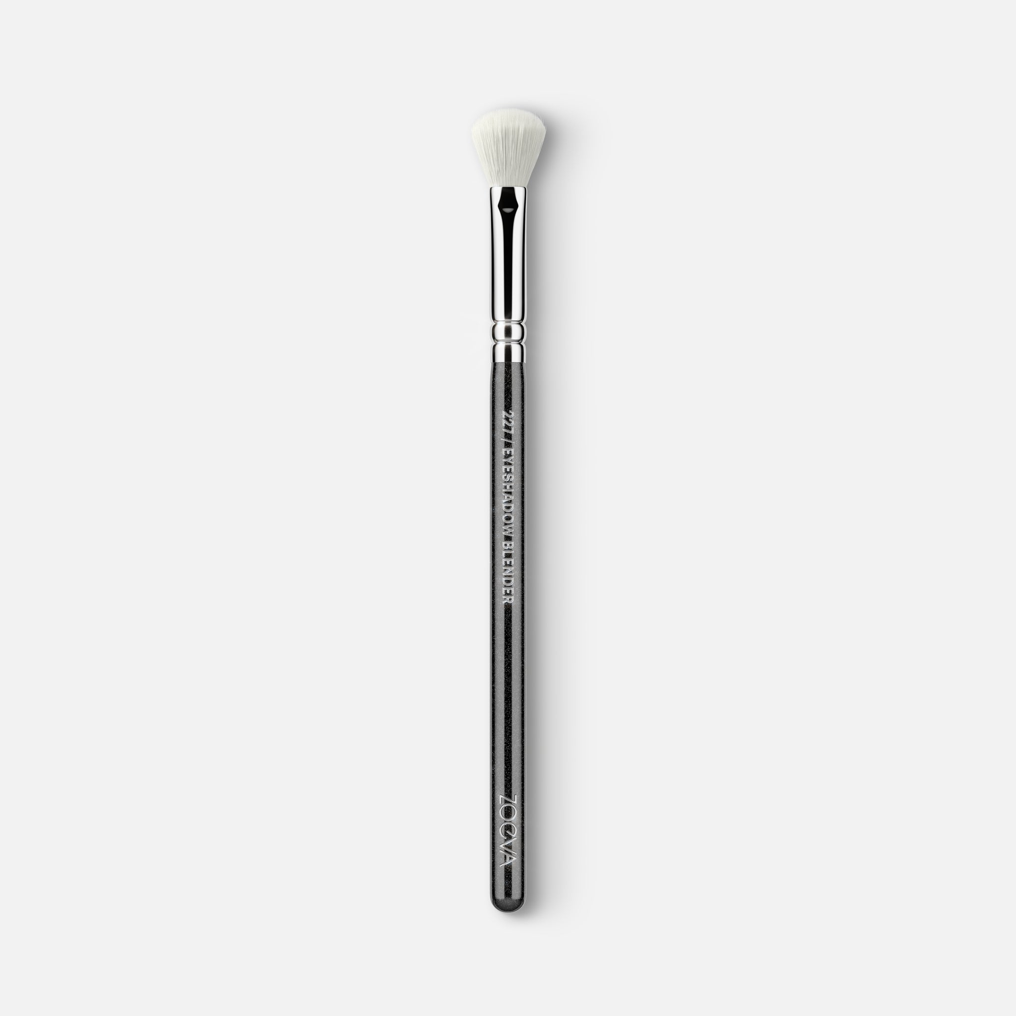 ZOEVA 227 Eyeshadow Blender Brush