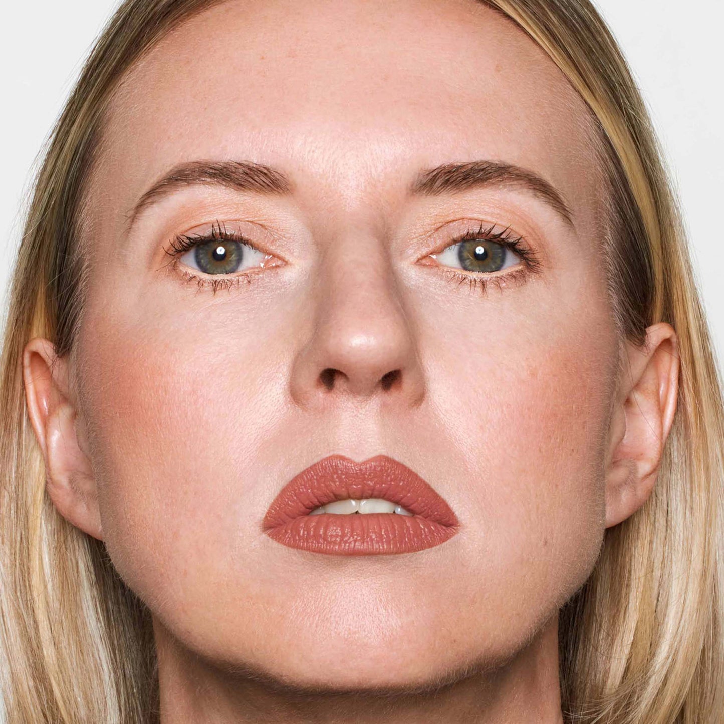 Velvet Love Matte Hyaluronic Long-Lasting Lipstick (Zoe) Expanded Image 4