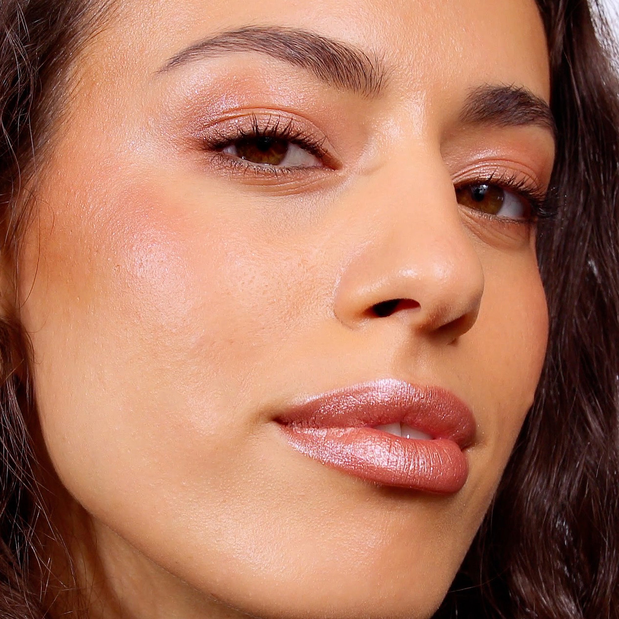 Velvet Love Crystal Lipstick (Nude Topaz)