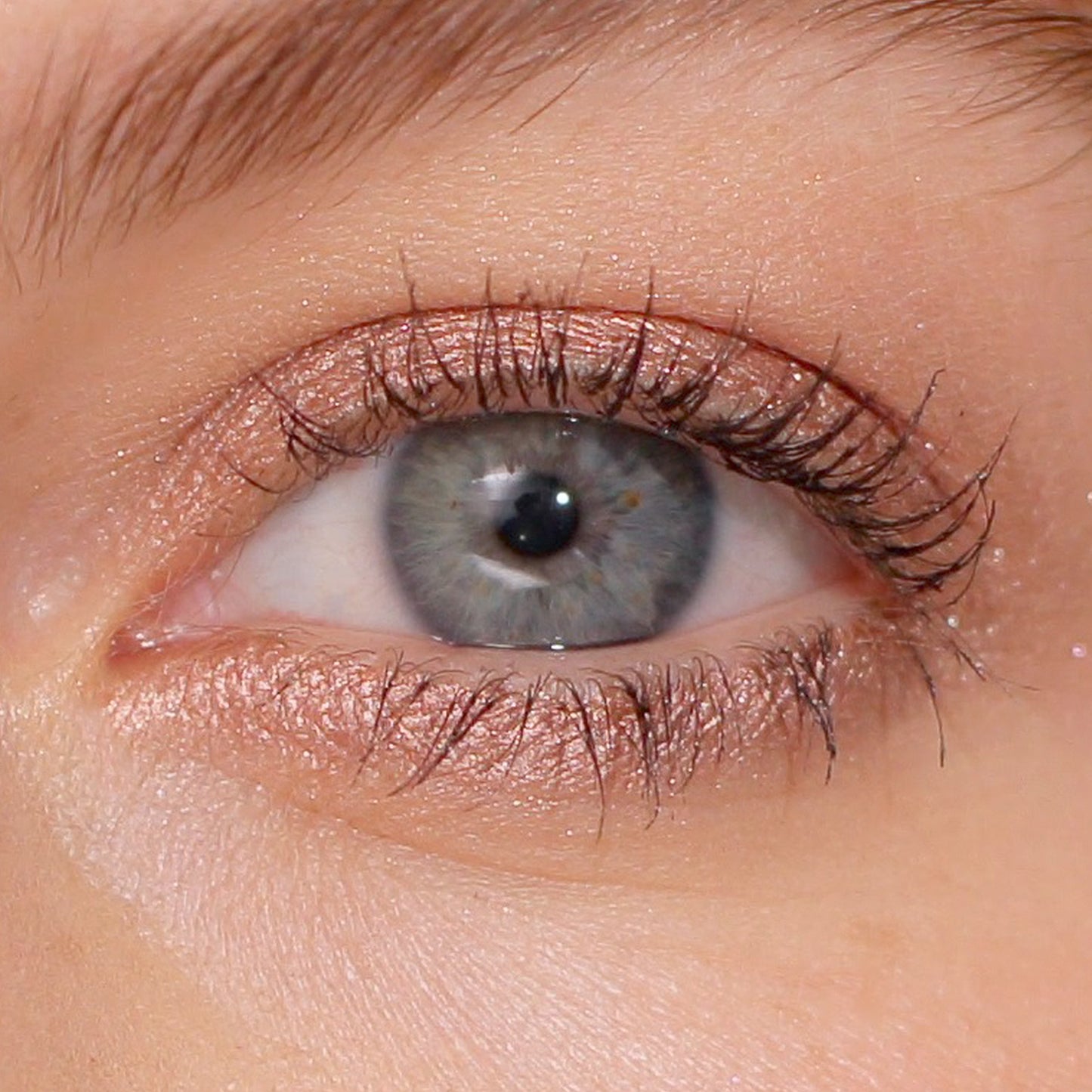 Velvet Love Eyeliner Pencil (Metallic Rose Quartz) Expanded Image 2