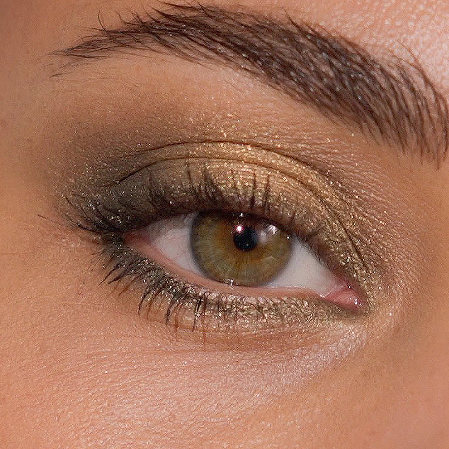 Velvet Love Eyeshadow Quad Palette (Emerald Green Eyes) Expanded Image 2