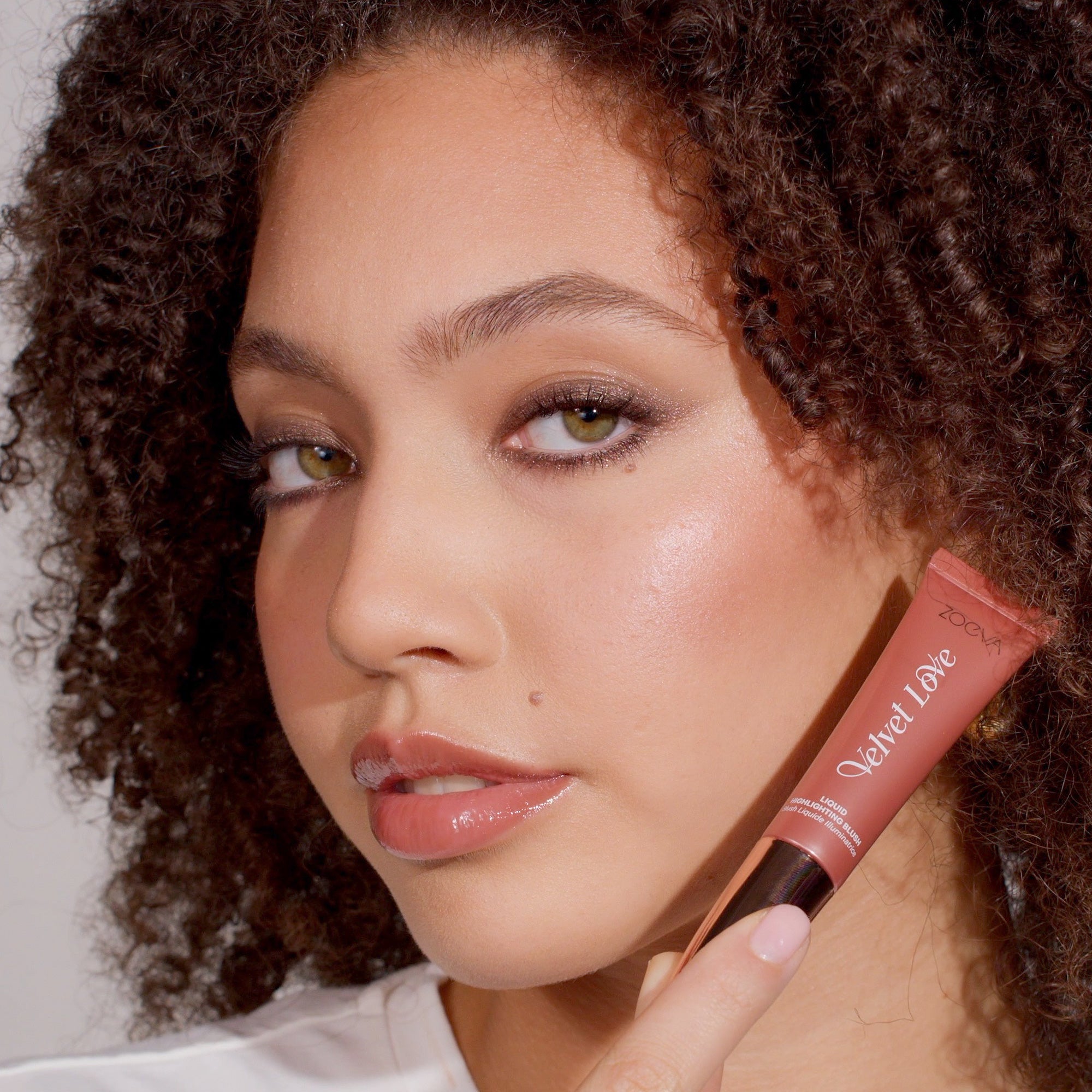 ZOEVA - Velvet Love Liquid Highlighting Blush (Peach Nectar) - BLUSH