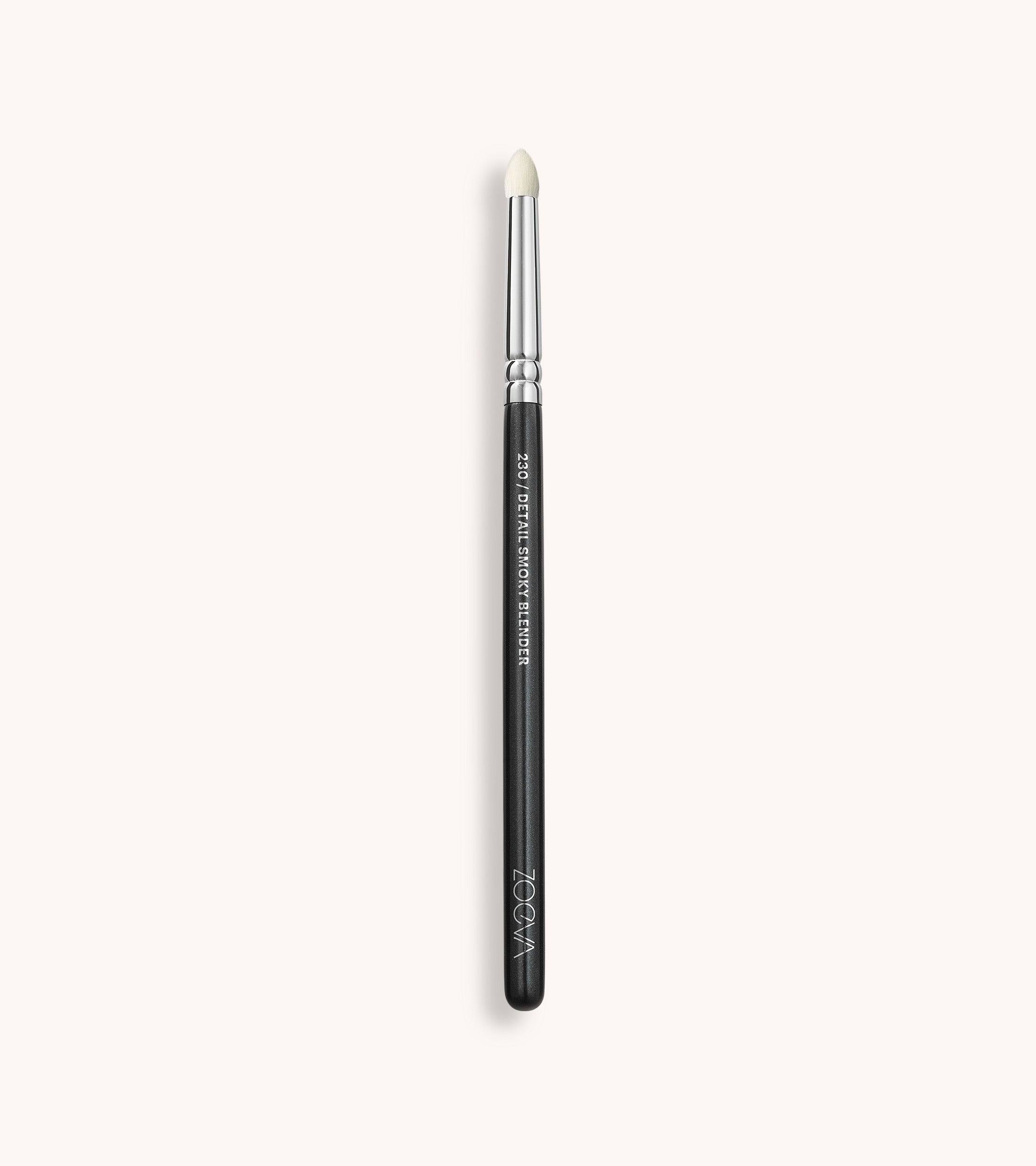 230 Detail Smoky Blender Makeup Brush