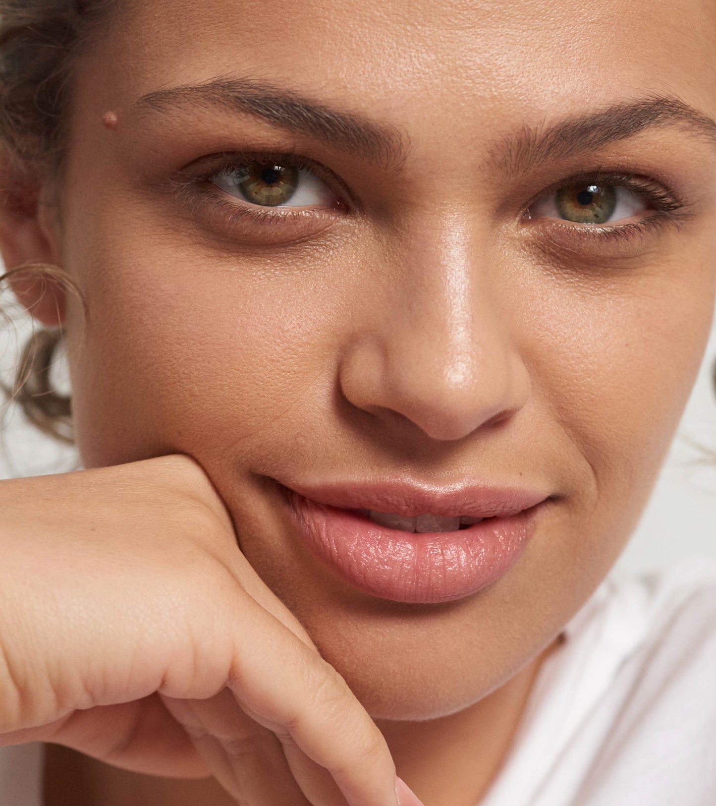 Authentik Skin Foundation (140N Energetic) Expanded Image 5