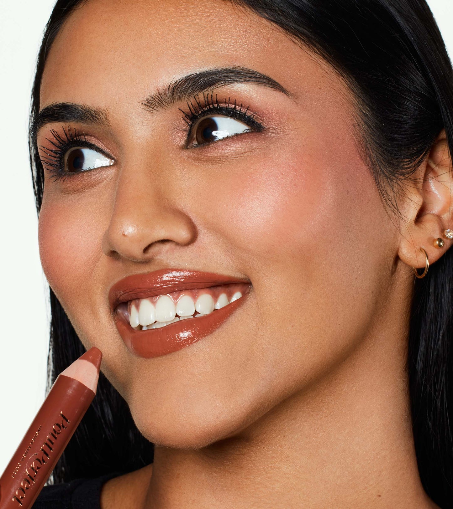 Pout Perfect Lipstick Pencil (Carrie) Expanded Image 2