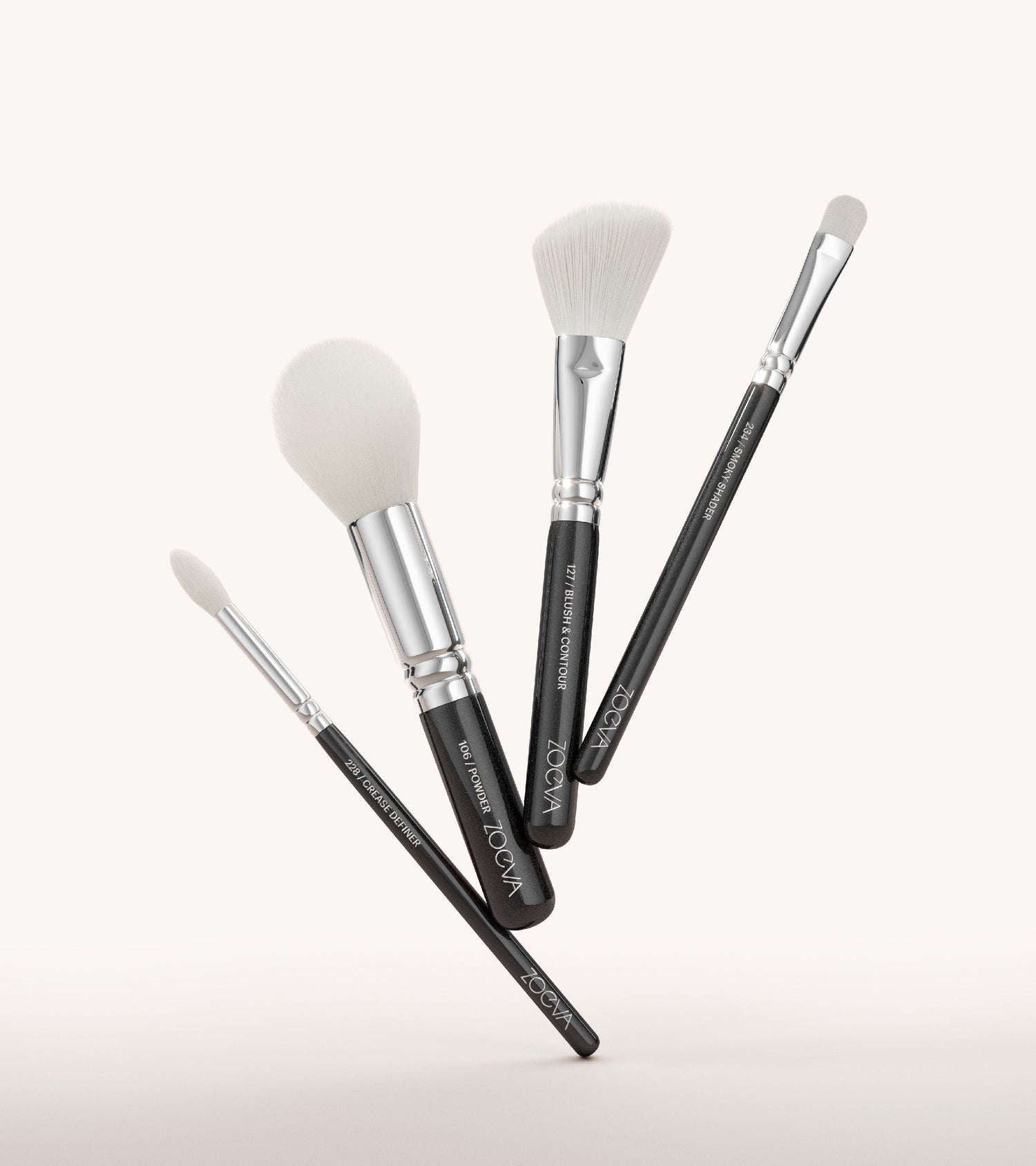 The Face & Eye Essentials Brush Kit (BLACK) Main Image featured