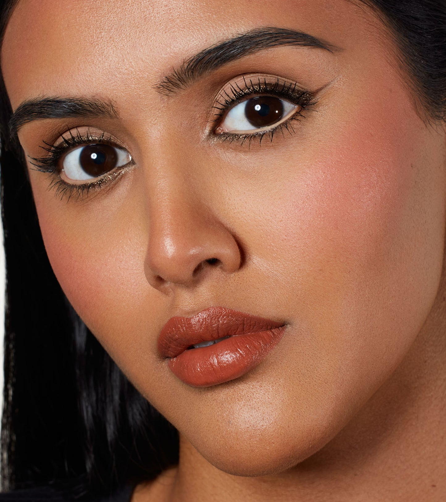 Velvet Love Eyeliner Pencil (Metallic Hazel) Expanded Image 2