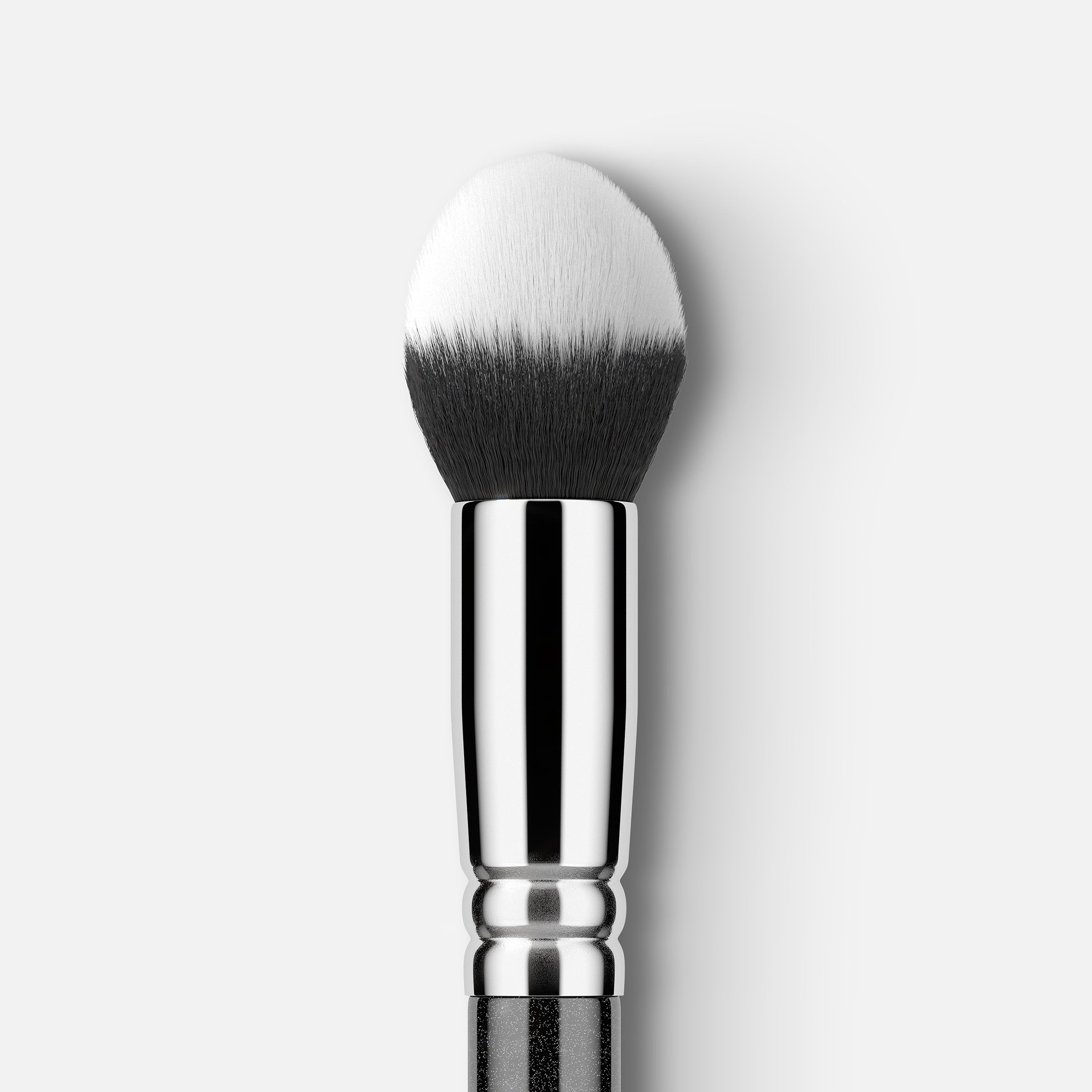 135 T-Zone Blender Makeup Brush