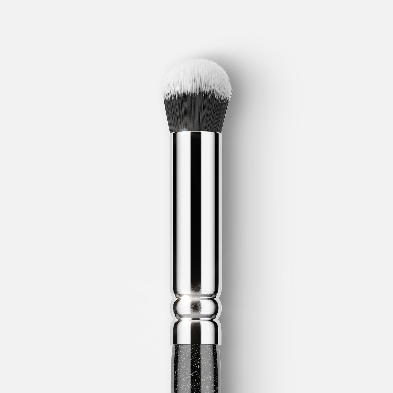 142 Concealer Buffer Pinsel Main Image featured