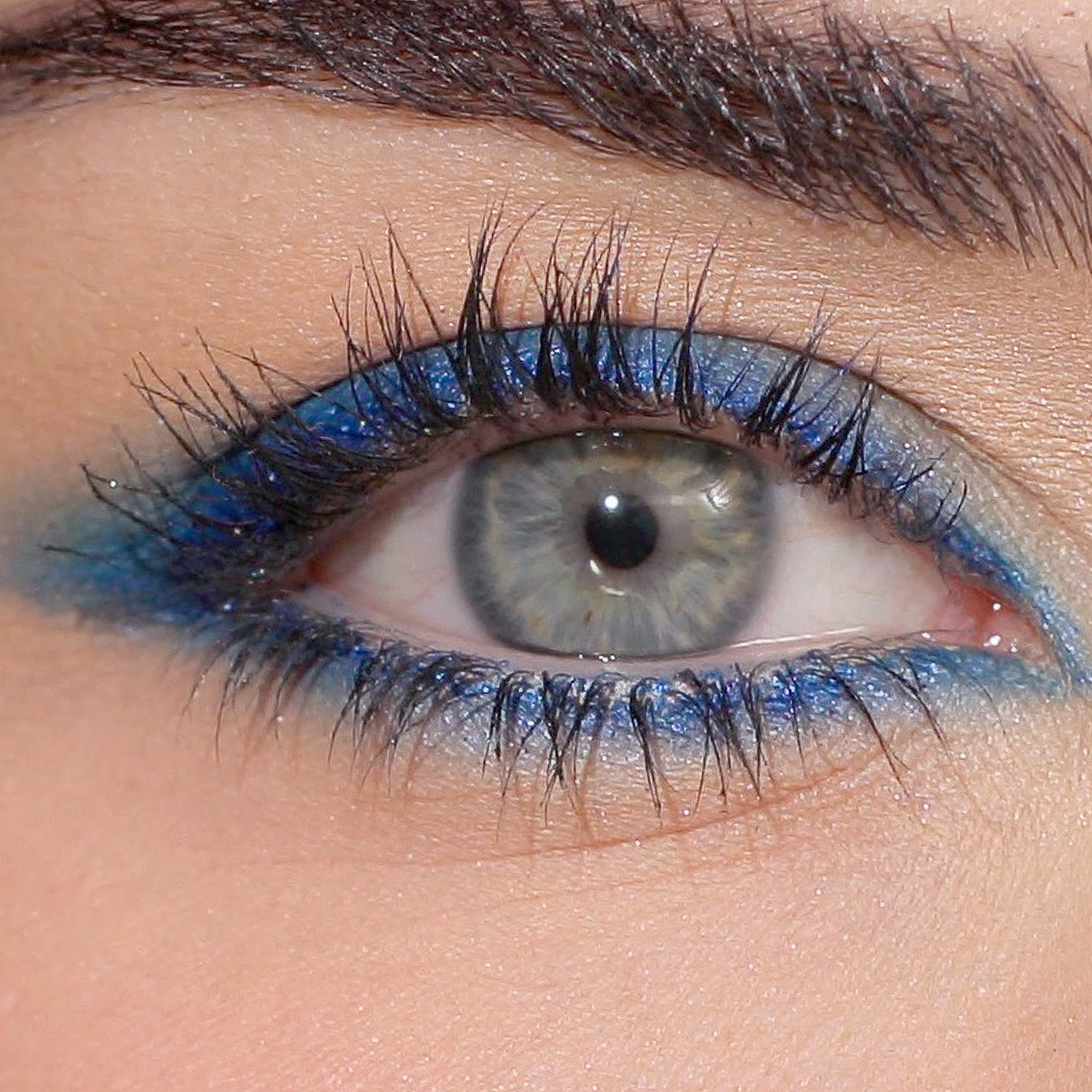 Velvet Love Eyeliner Pencil (Metallic Marine Blue)