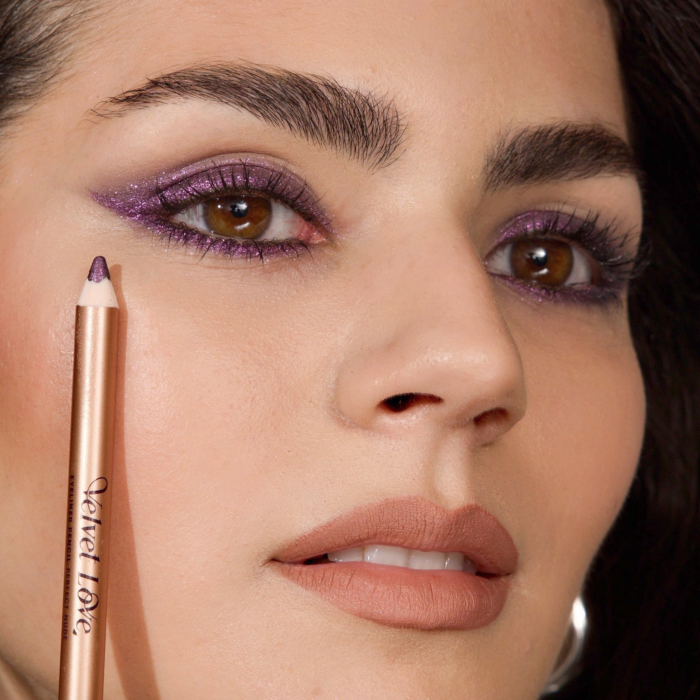 Velvet Love Eyeliner Pencil (Metallic Amethyst)