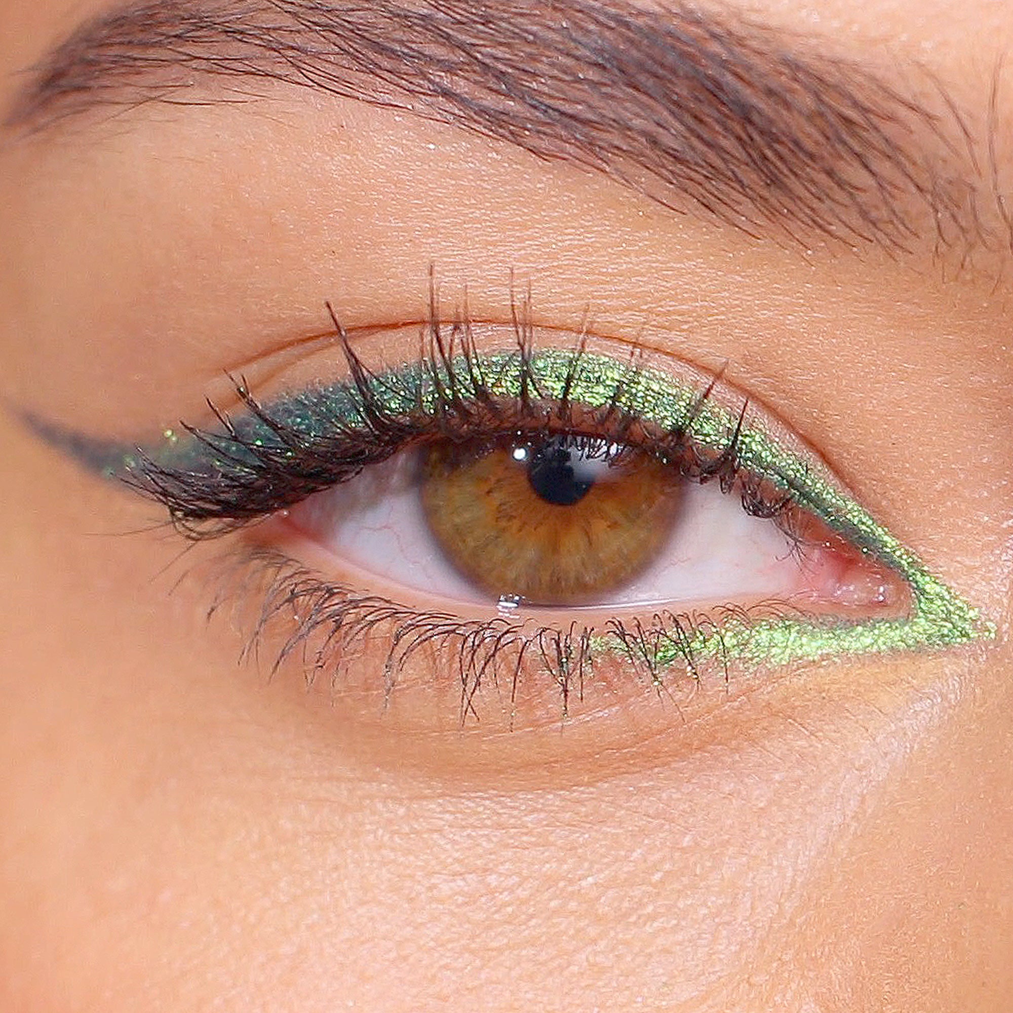 Velvet Love Eyeliner Pencil (Metallic Aegean Pearl)