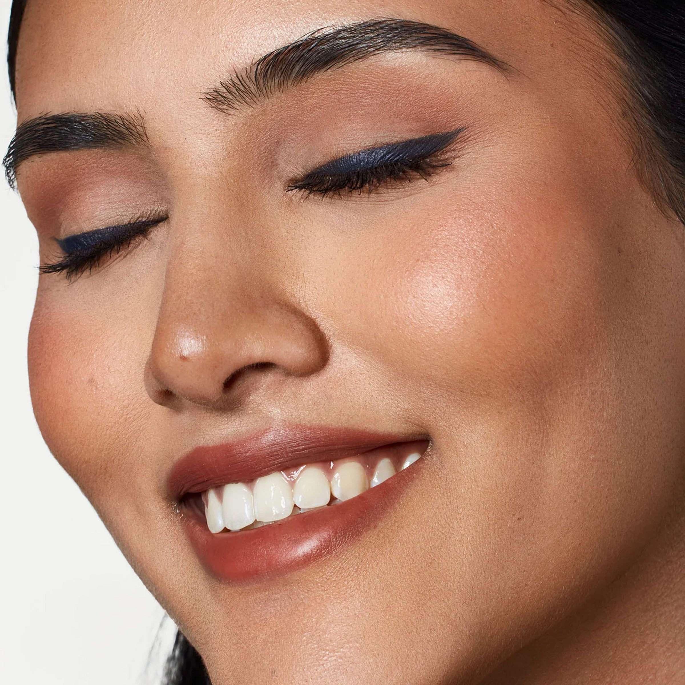 Velvet Love Eyeliner Pencil (Perfect Navy)