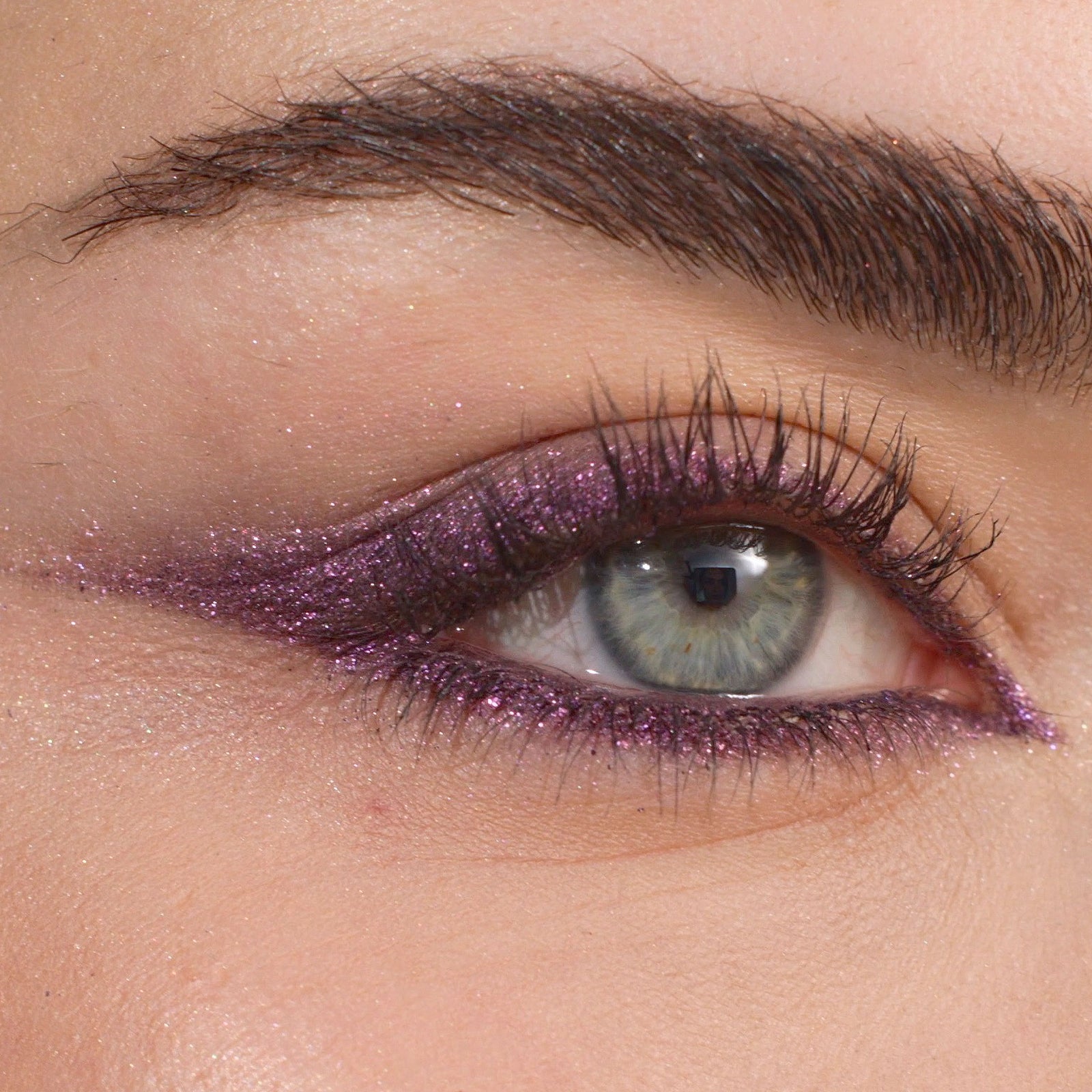 ZOEVA - Velvet Love Eyeliner Pencil (Metallic Amethyst) - EYELINER