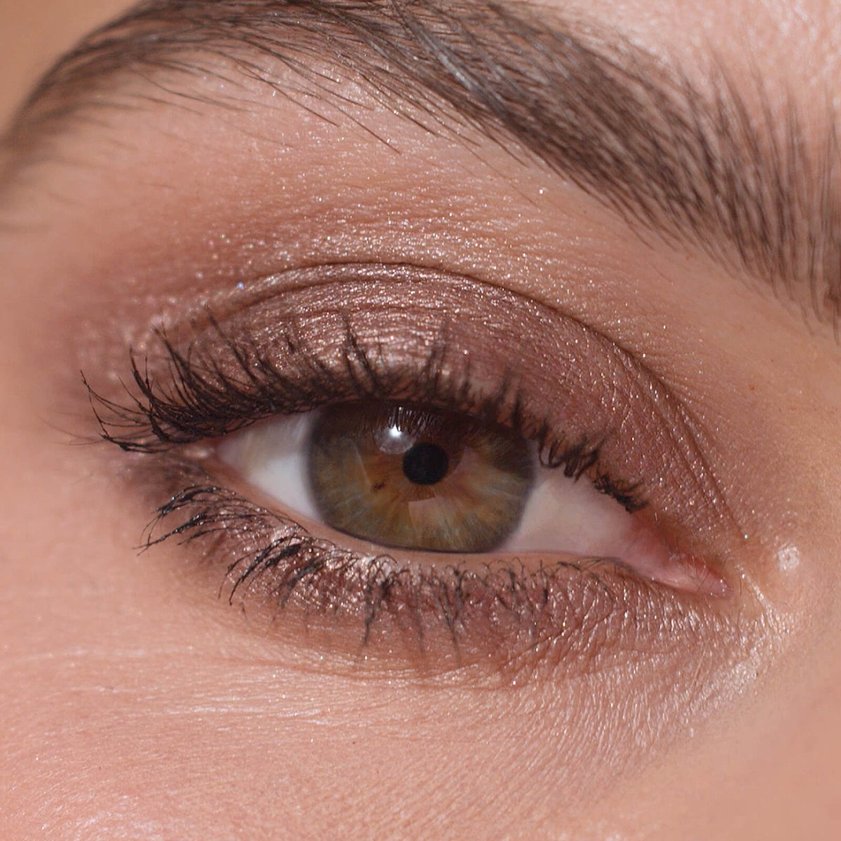 Velvet Love Eyeliner Pencil (Metallic Truffle)