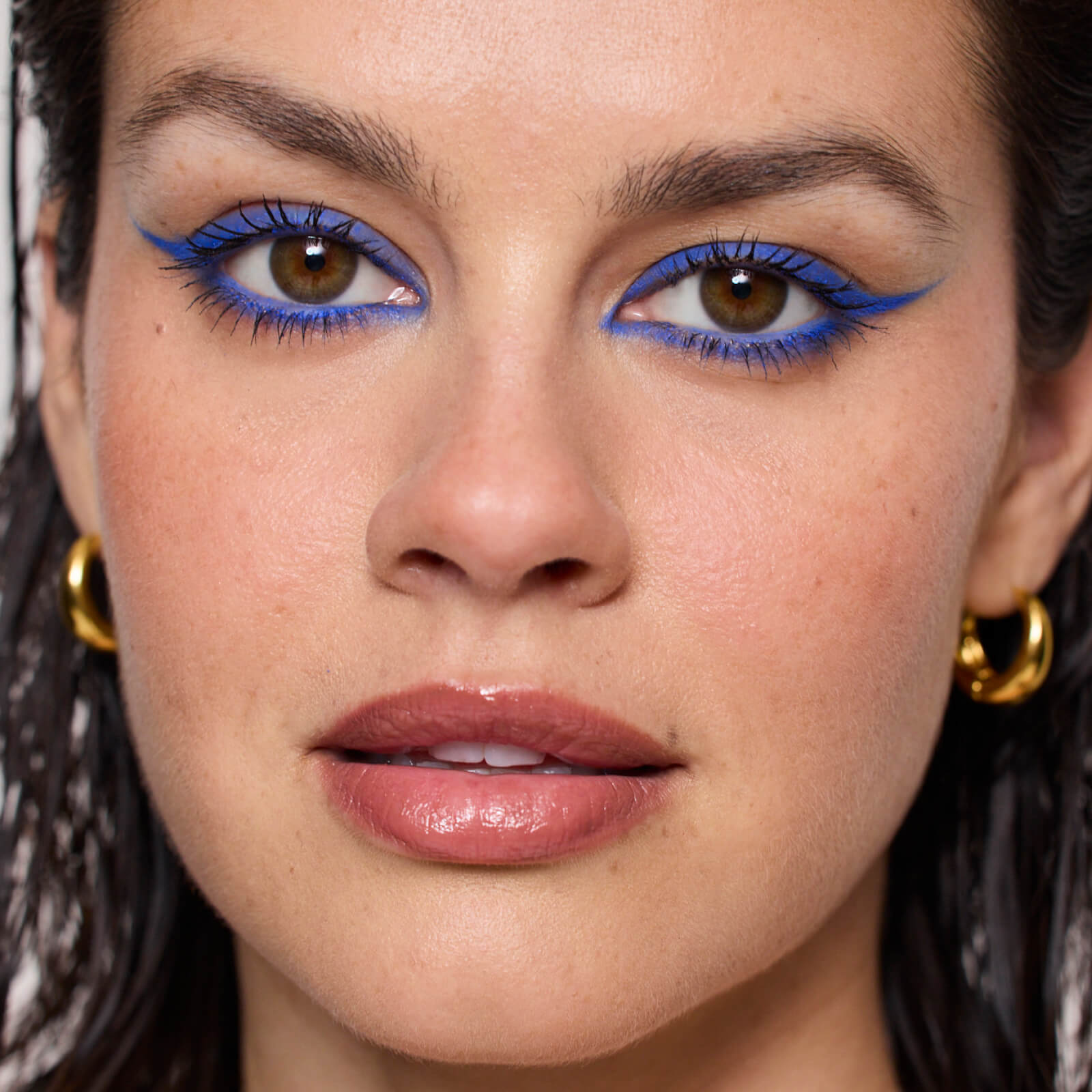 Velvet Love Eyeliner Pencil (Perfect Ultramarine)