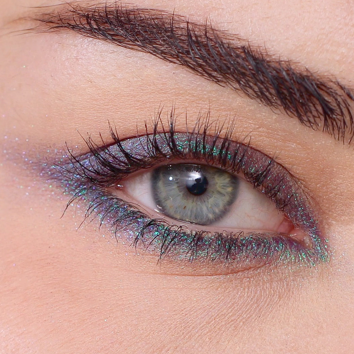 ZOEVA - Velvet Love Eyeliner Pencil (Metallic Aurora Pearl) - EYELINER