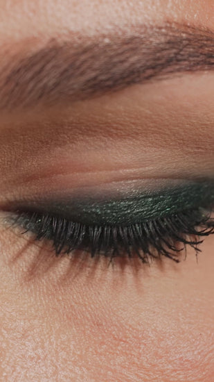 Velvet Love Eyeliner Pencil (Perfect Green) Expanded Image 2