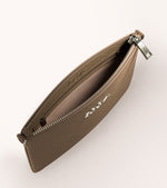 ZOEVA - The Everyday Clutch & Shoulder Strap (LIGHT CHOCOLATE) - ACCESSORIES